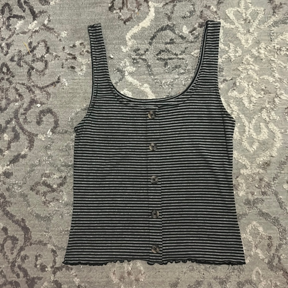 loved this too is so stretchy , is a size large